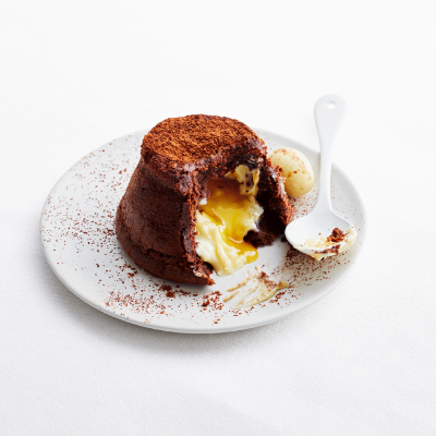 gooey-chocolate-orange-puddings-with-a-cream-egg-filling